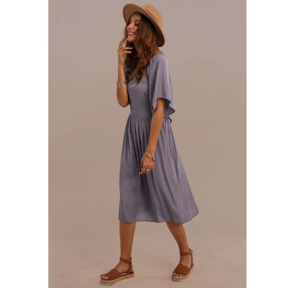 Petallush Half Sleeve Square Neck Tie Waist Summer Midi Dress With Pocket - Picture 5 of 13